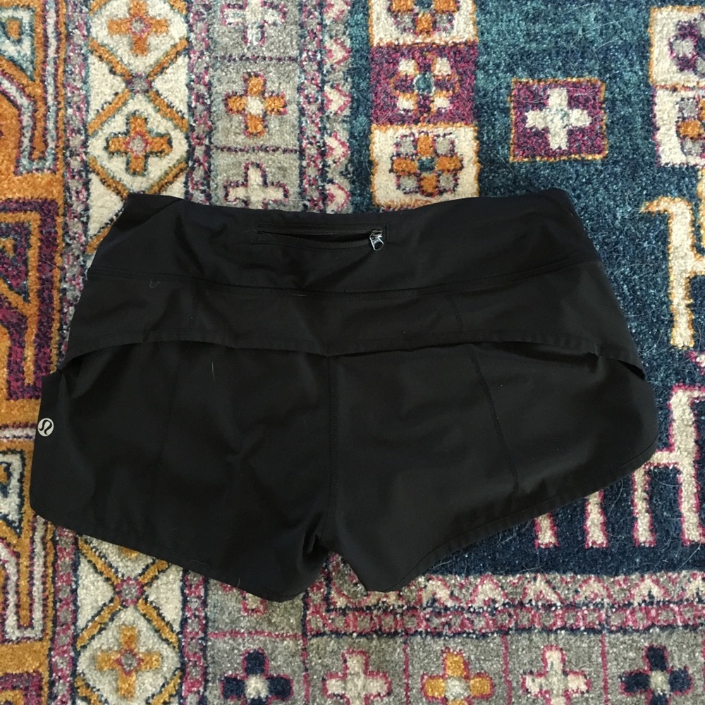 Lululemon Speed Shorts size 4